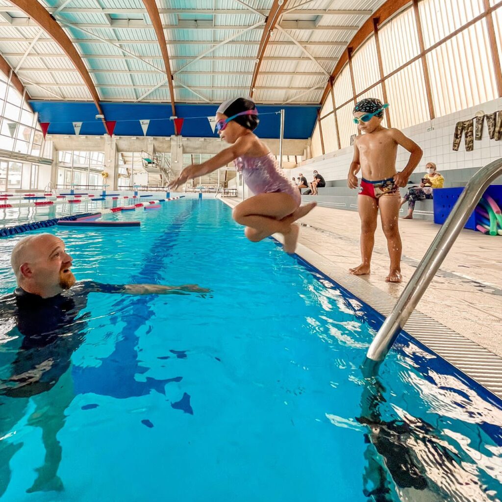 enfant cours de natation piscine palaiseau