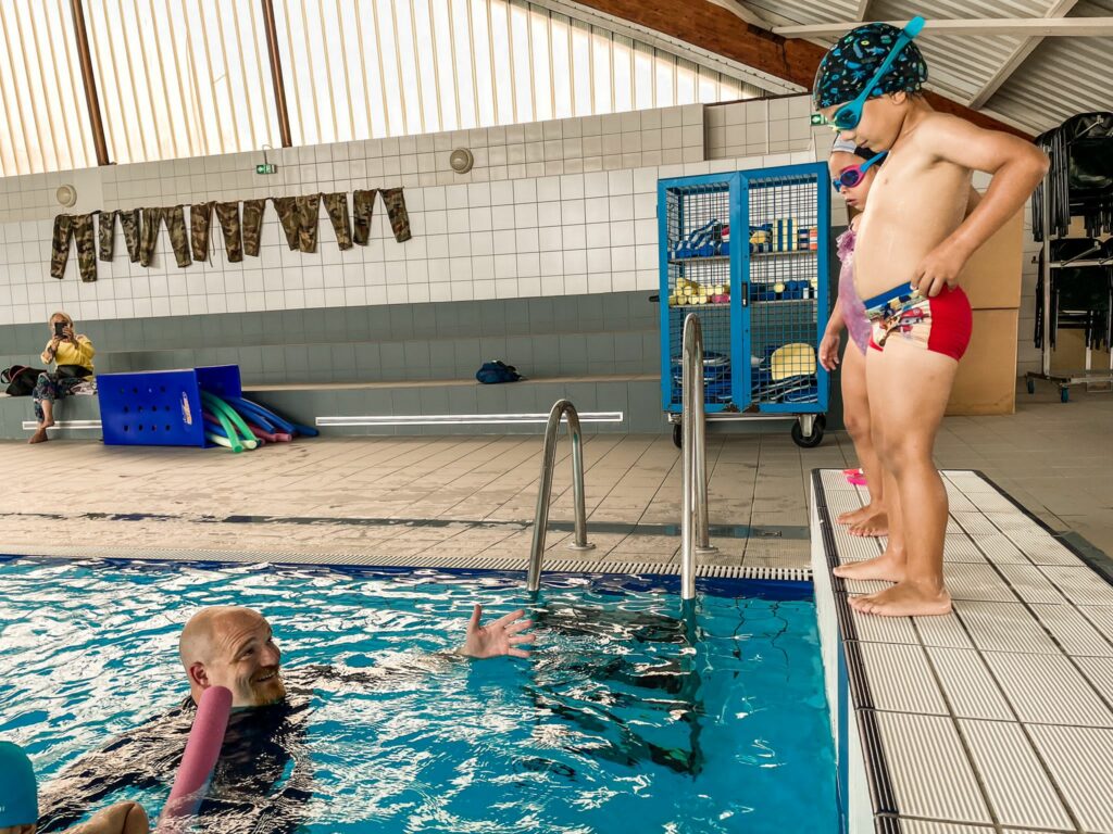 enfant cours de natation piscine palaiseau