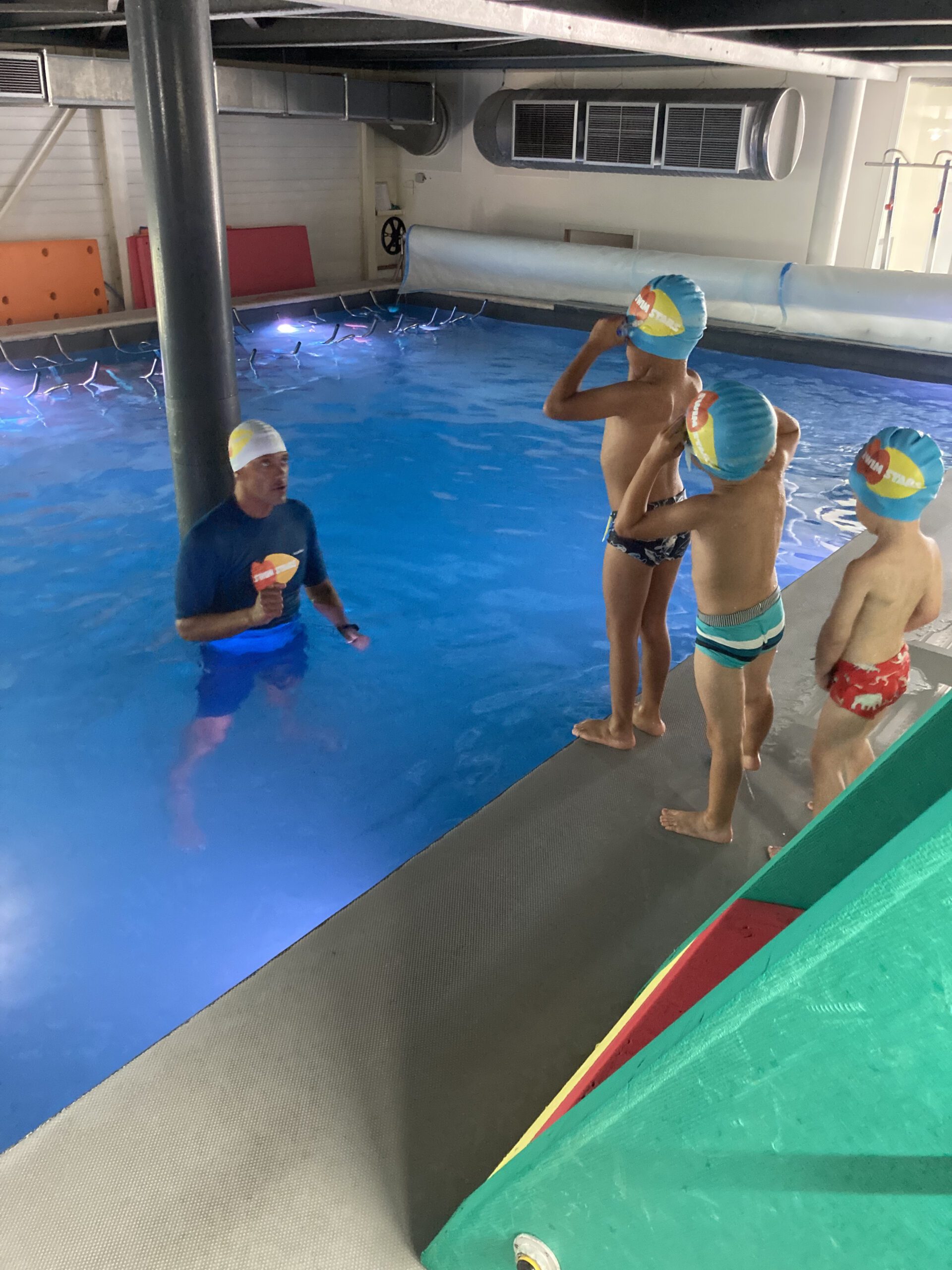 cours de natation enfant montpellier castelnau